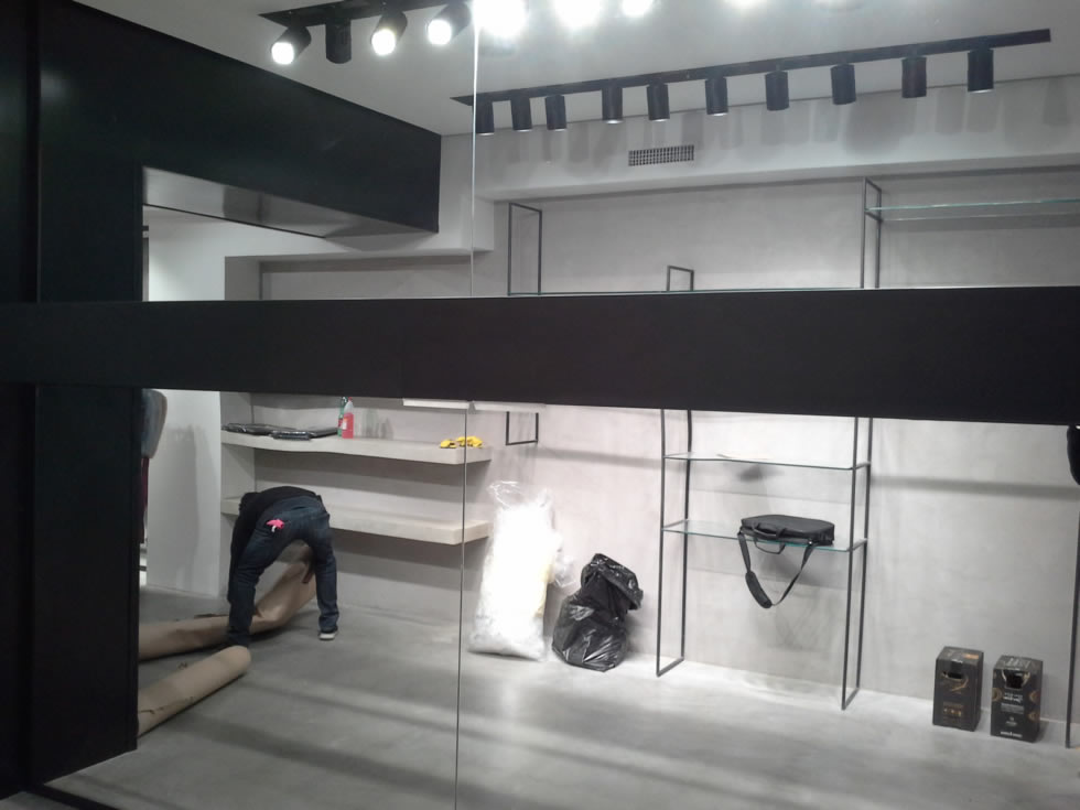 negozio commerciale lavori spartaco infissi